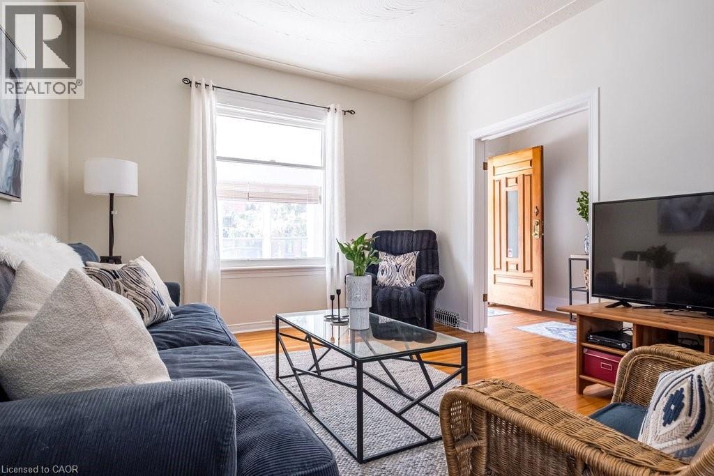 23 Bruce Street, Hamilton, Ontario  L8P 3M5 - Photo 4 - 40809480