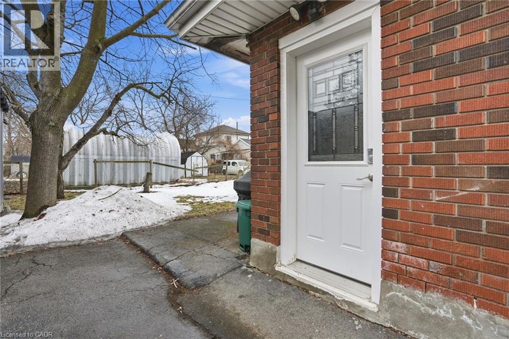 154 Brock Street Unit# Upper, Brantford, Ontario  N3S 5W1 - Photo 28 - 40808090