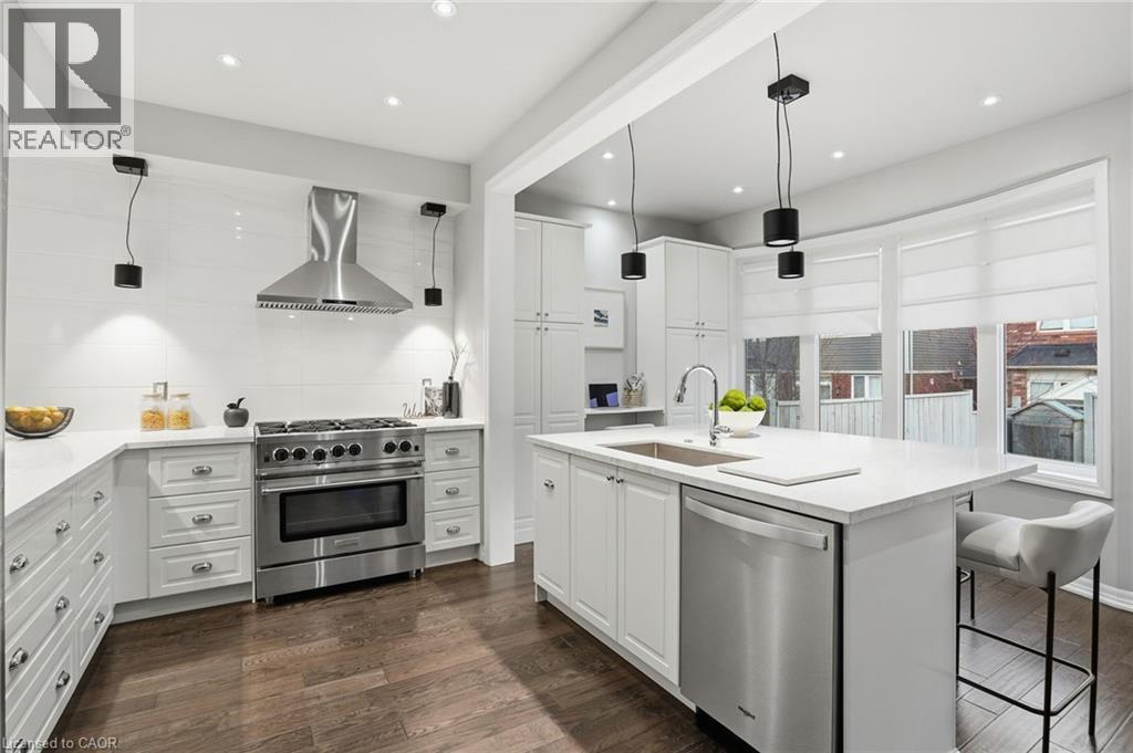 241 Montreal Circle, Stoney Creek, Ontario  L8E 0C6 - Photo 12 - 40806772