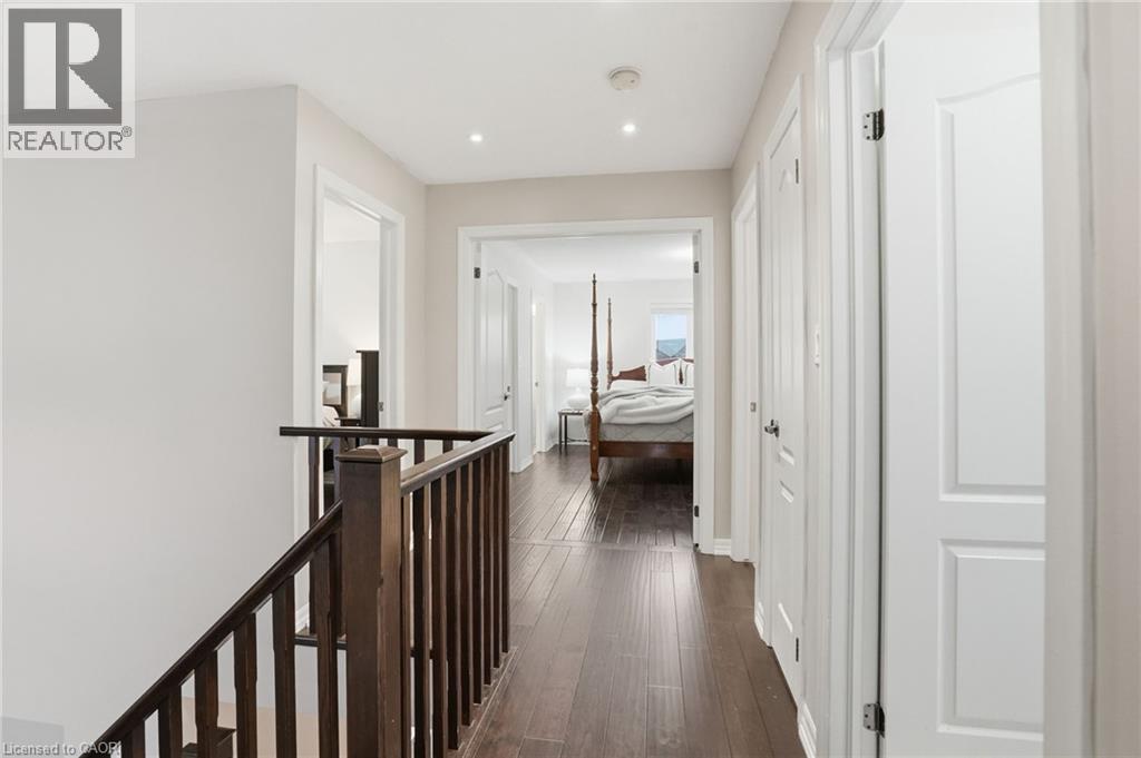 241 Montreal Circle, Stoney Creek, Ontario  L8E 0C6 - Photo 22 - 40806772