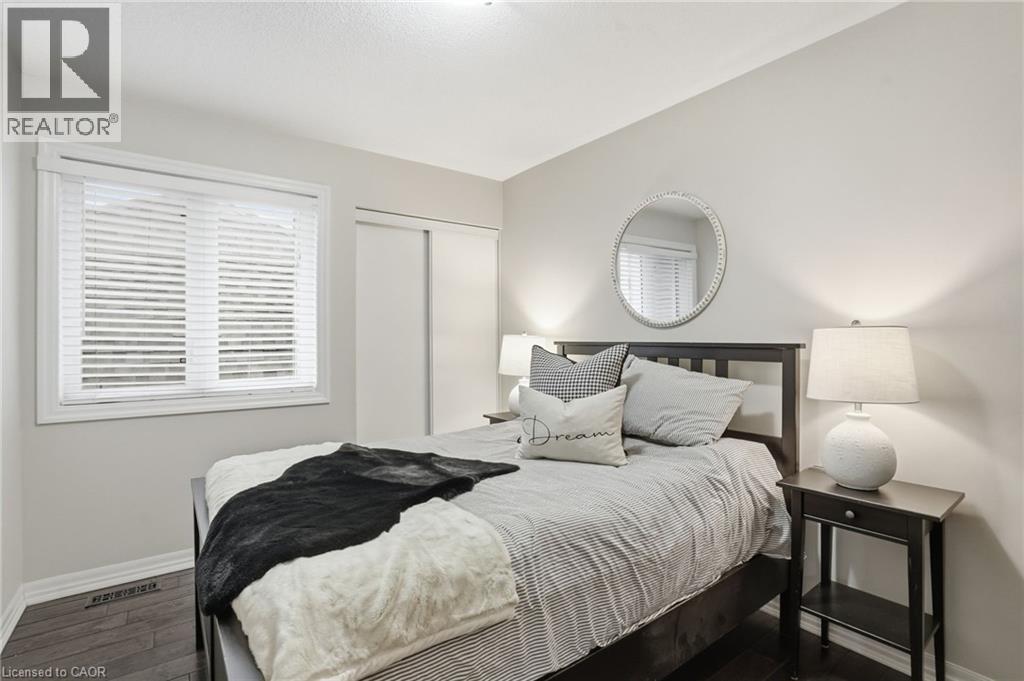 241 Montreal Circle, Stoney Creek, Ontario  L8E 0C6 - Photo 29 - 40806772