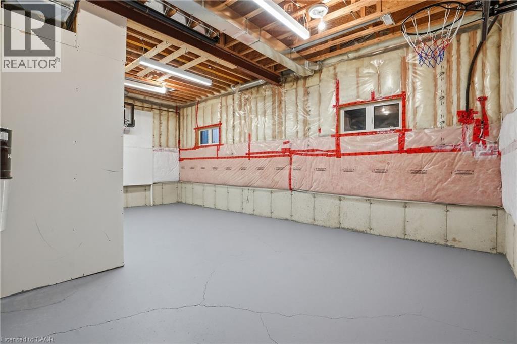 241 Montreal Circle, Stoney Creek, Ontario  L8E 0C6 - Photo 46 - 40806772