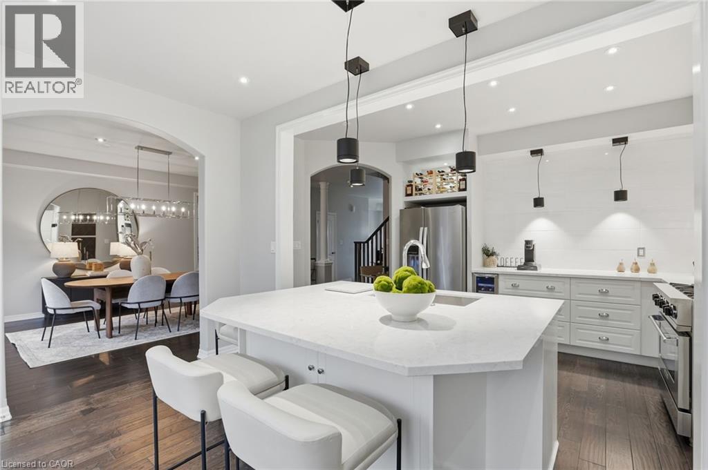 241 Montreal Circle, Stoney Creek, Ontario  L8E 0C6 - Photo 8 - 40806772