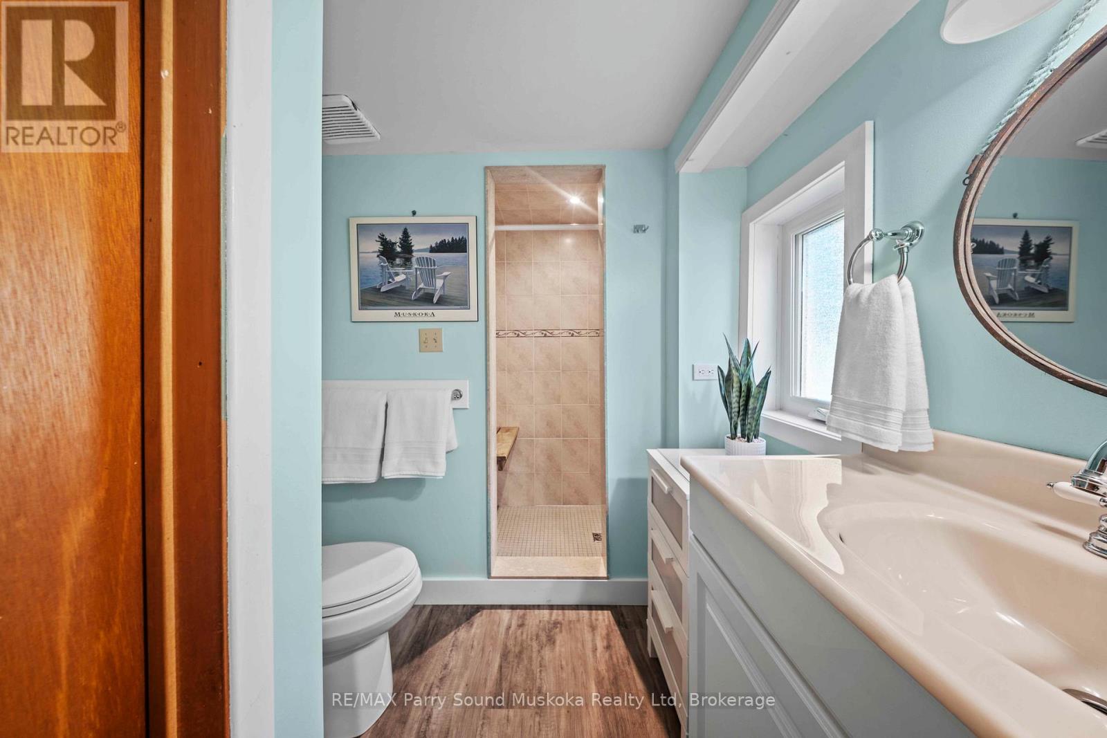 16 Golden Horseshoe Lane, Whitestone, Ontario  P0G 1G0 - Photo 14 - X12854918