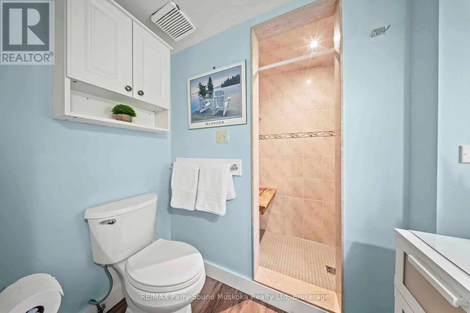 16 Golden Horseshoe Lane, Whitestone, Ontario  P0G 1G0 - Photo 15 - X12854918