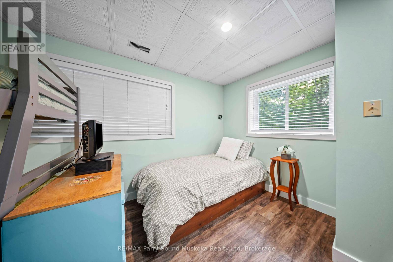 16 Golden Horseshoe Lane, Whitestone, Ontario  P0G 1G0 - Photo 20 - X12854918