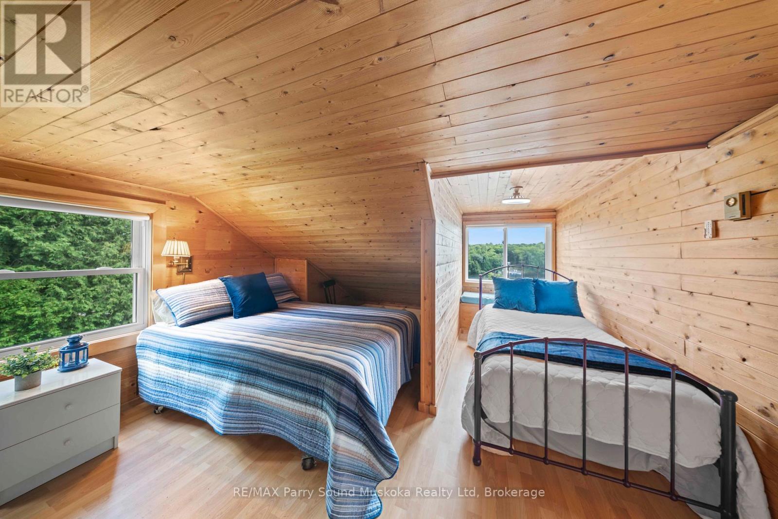 16 Golden Horseshoe Lane, Whitestone, Ontario  P0G 1G0 - Photo 31 - X12854918