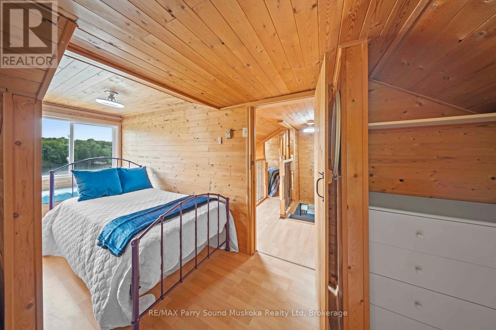 16 Golden Horseshoe Lane, Whitestone, Ontario  P0G 1G0 - Photo 32 - X12854918