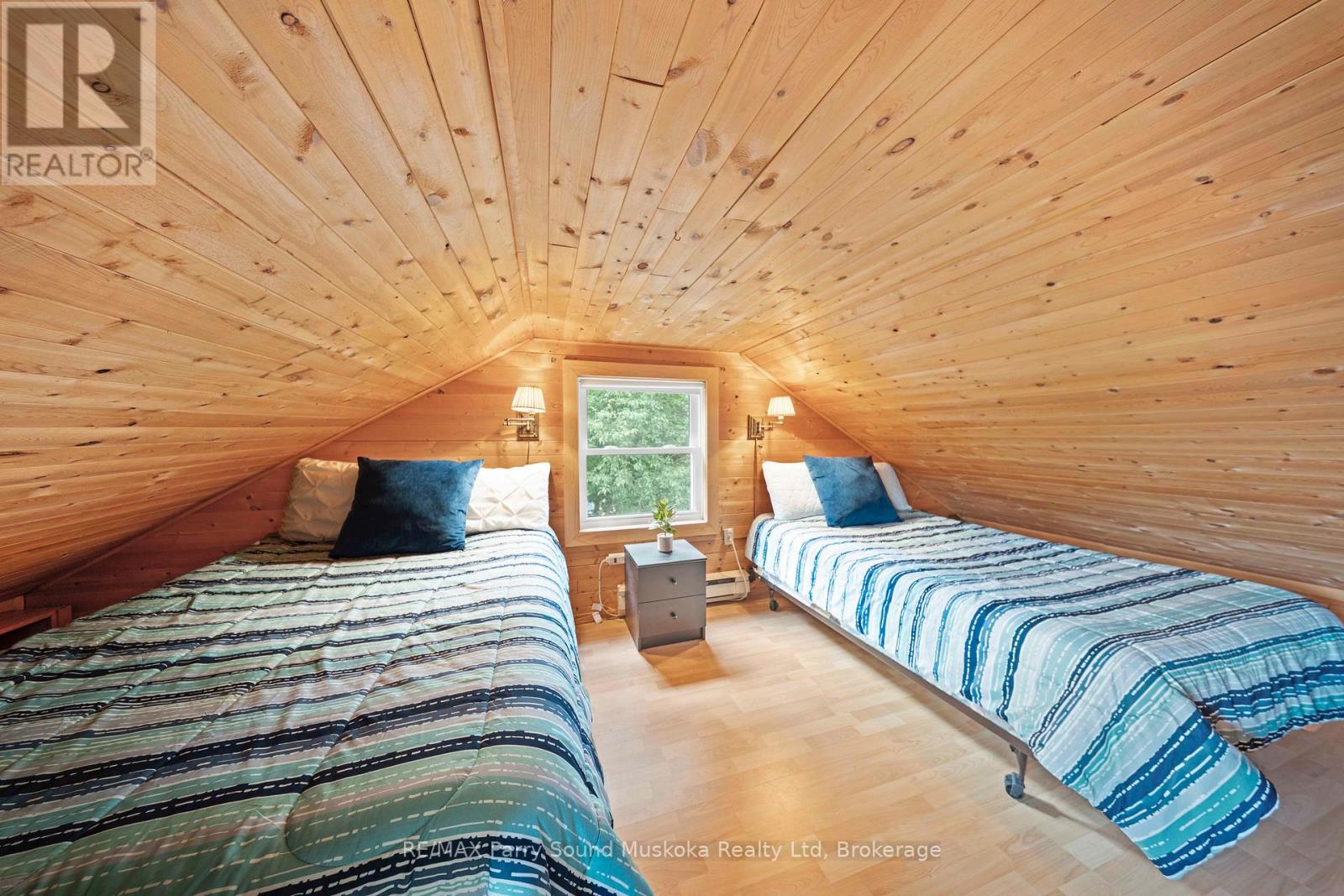 16 Golden Horseshoe Lane, Whitestone, Ontario  P0G 1G0 - Photo 35 - X12854918