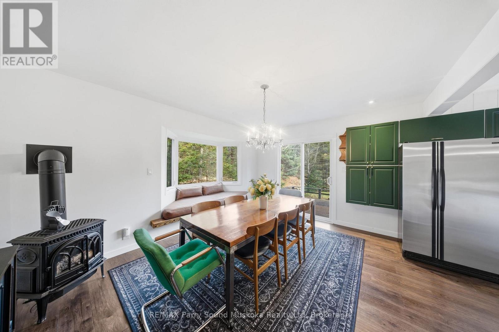 39 Groeger Road, Huntsville, Ontario  P1H 2J4 - Photo 11 - X12854940