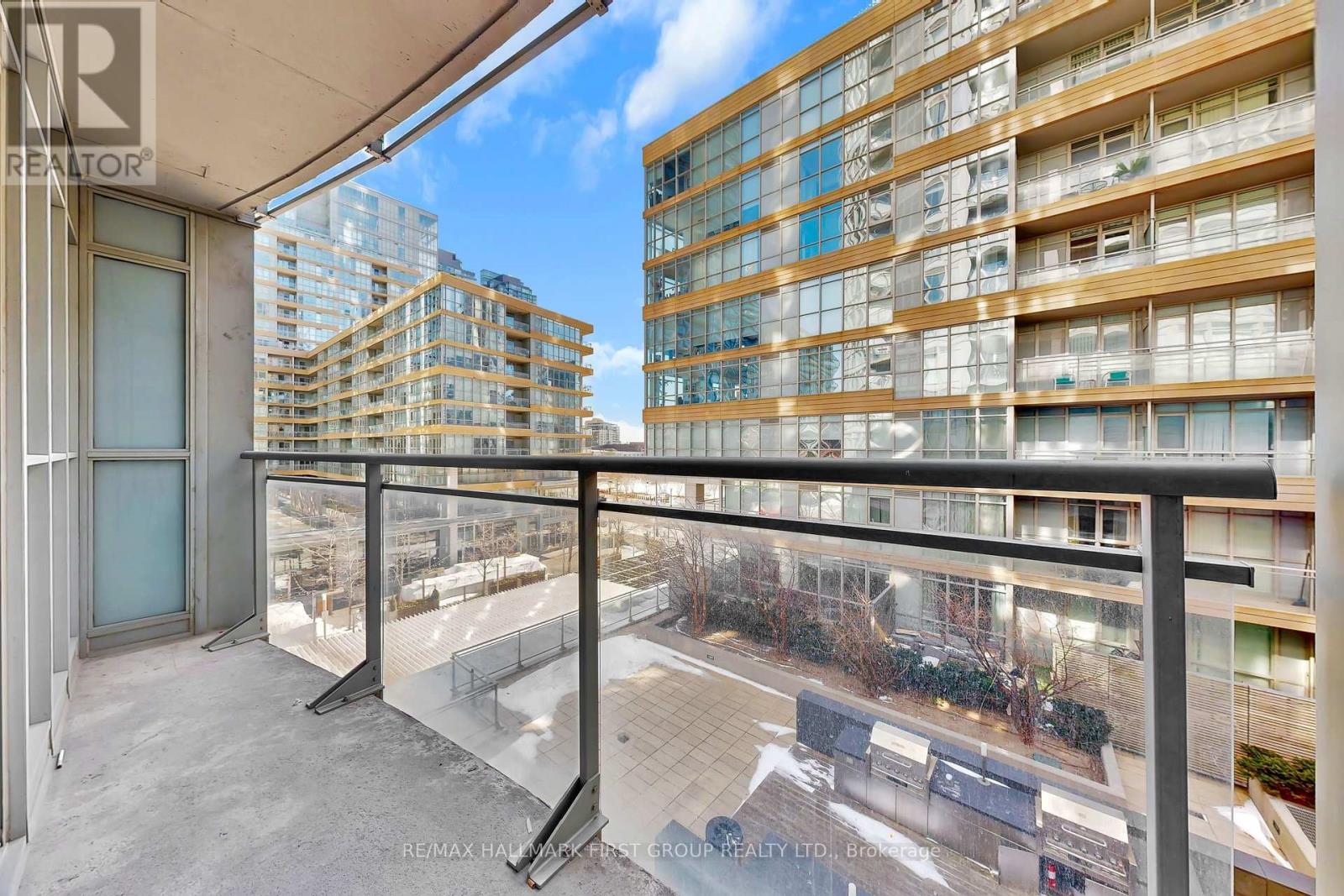 530 - 21 Iceboat Terrace, Toronto (Waterfront Communities), Ontario  M5V 4A9 - Photo 15 - C12854810