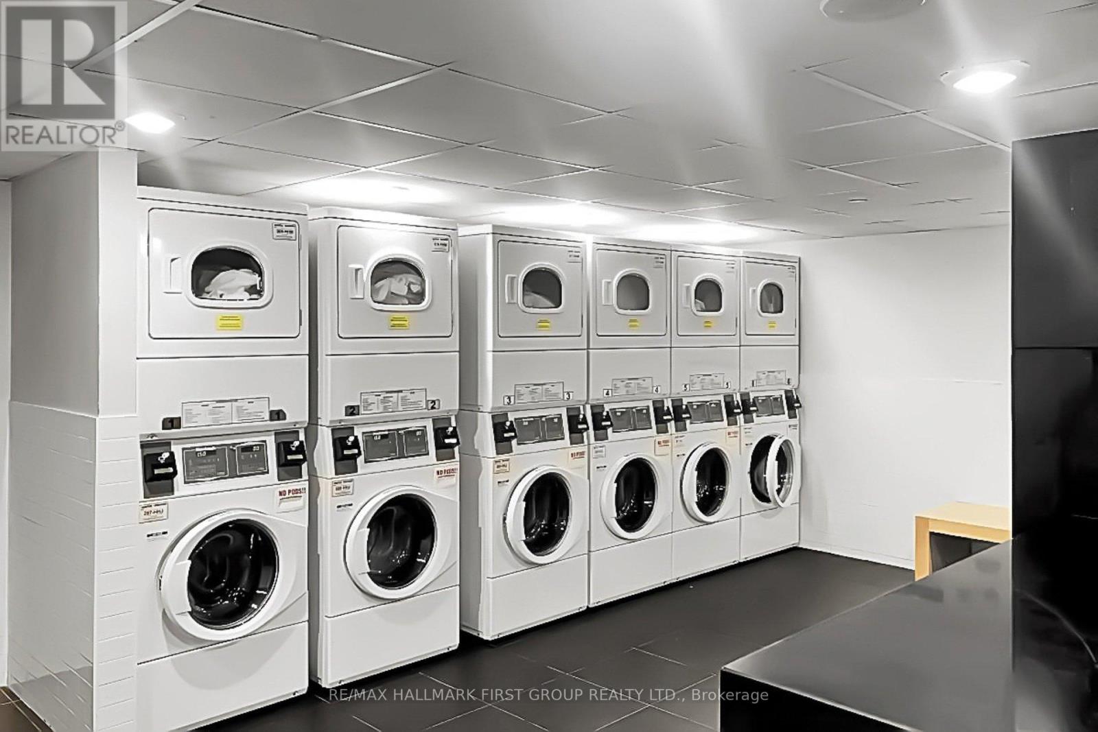 530 - 21 Iceboat Terrace, Toronto (Waterfront Communities), Ontario  M5V 4A9 - Photo 24 - C12854810