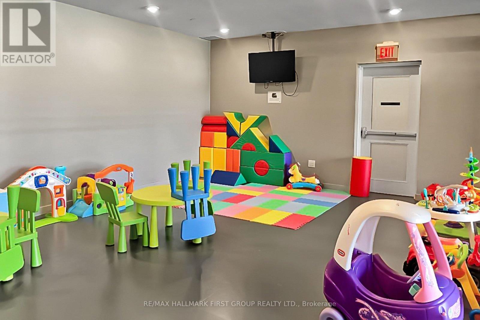 530 - 21 Iceboat Terrace, Toronto (Waterfront Communities), Ontario  M5V 4A9 - Photo 30 - C12854810