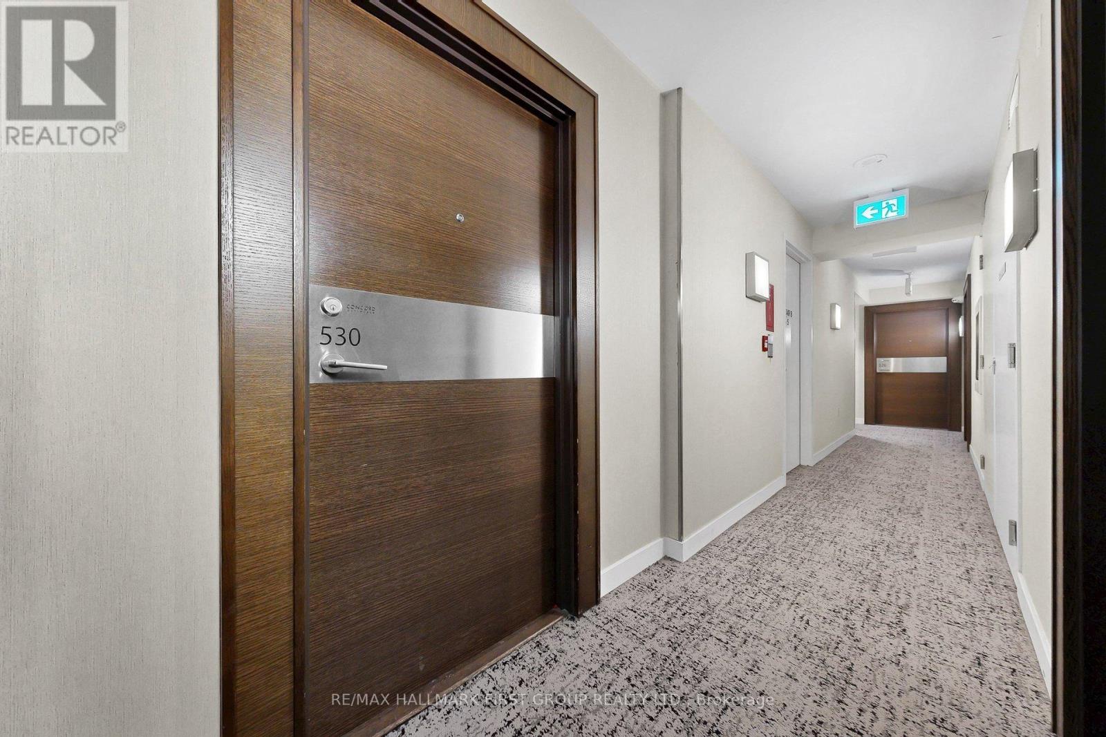 530 - 21 Iceboat Terrace, Toronto (Waterfront Communities), Ontario  M5V 4A9 - Photo 4 - C12854810