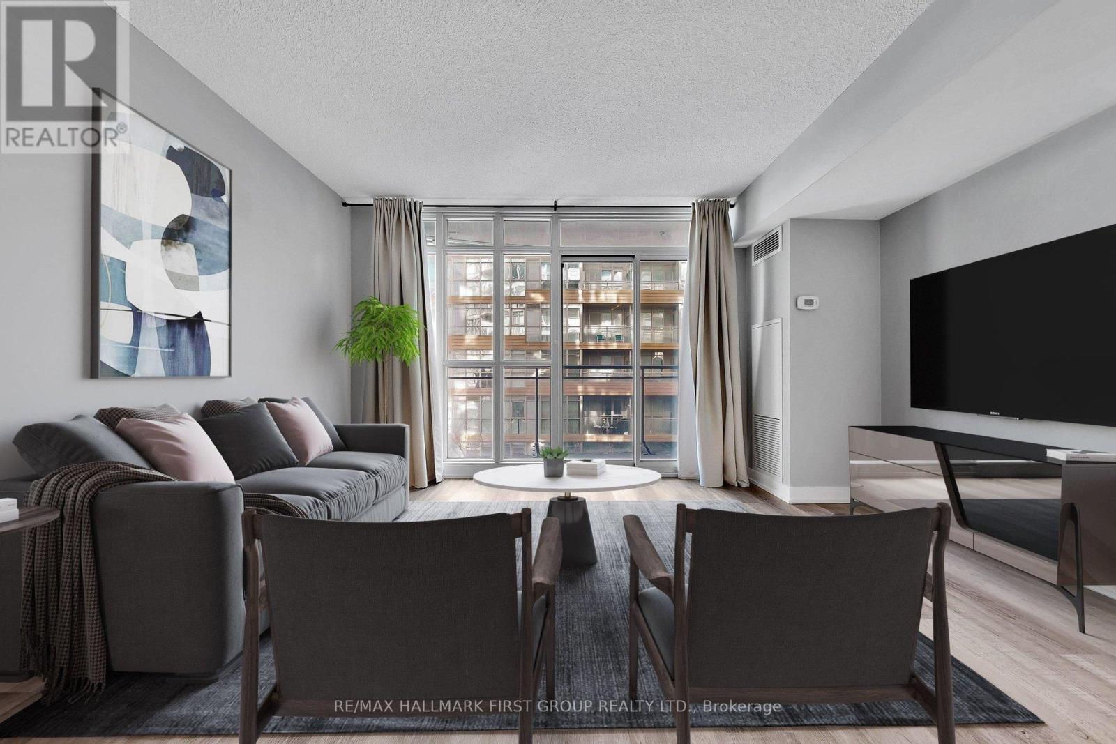 530 - 21 Iceboat Terrace, Toronto (Waterfront Communities), Ontario  M5V 4A9 - Photo 8 - C12854810