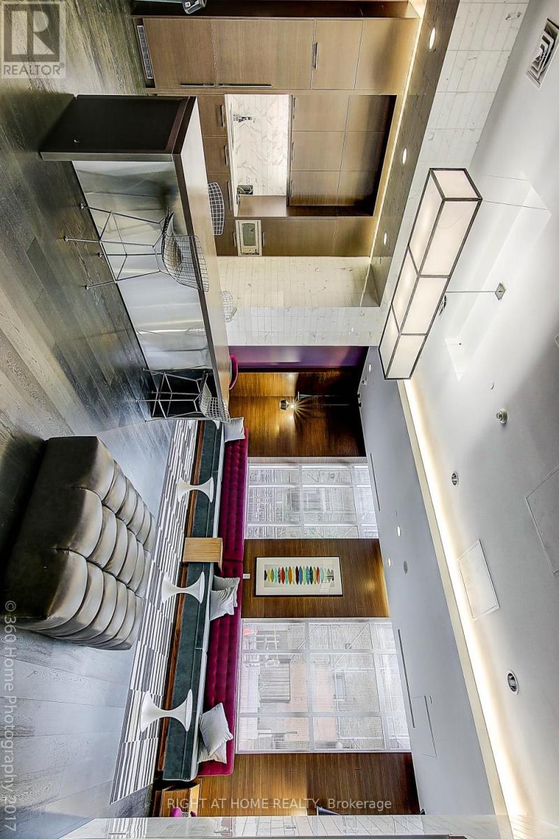 1613 - 105 George Street, Toronto, Ontario  M5A 2N4 - Photo 31 - C12854892