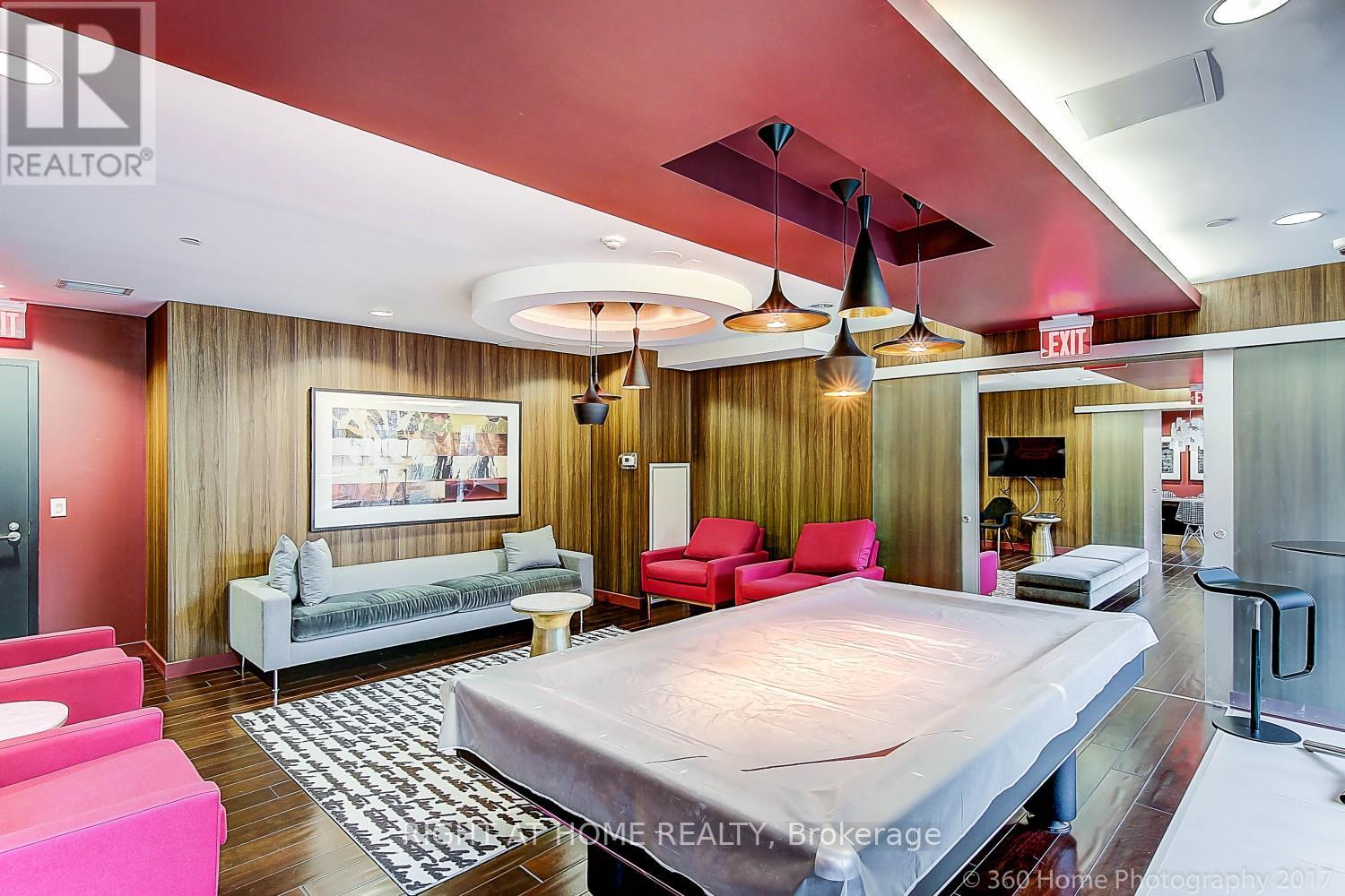 1613 - 105 George Street, Toronto, Ontario  M5A 2N4 - Photo 38 - C12854892