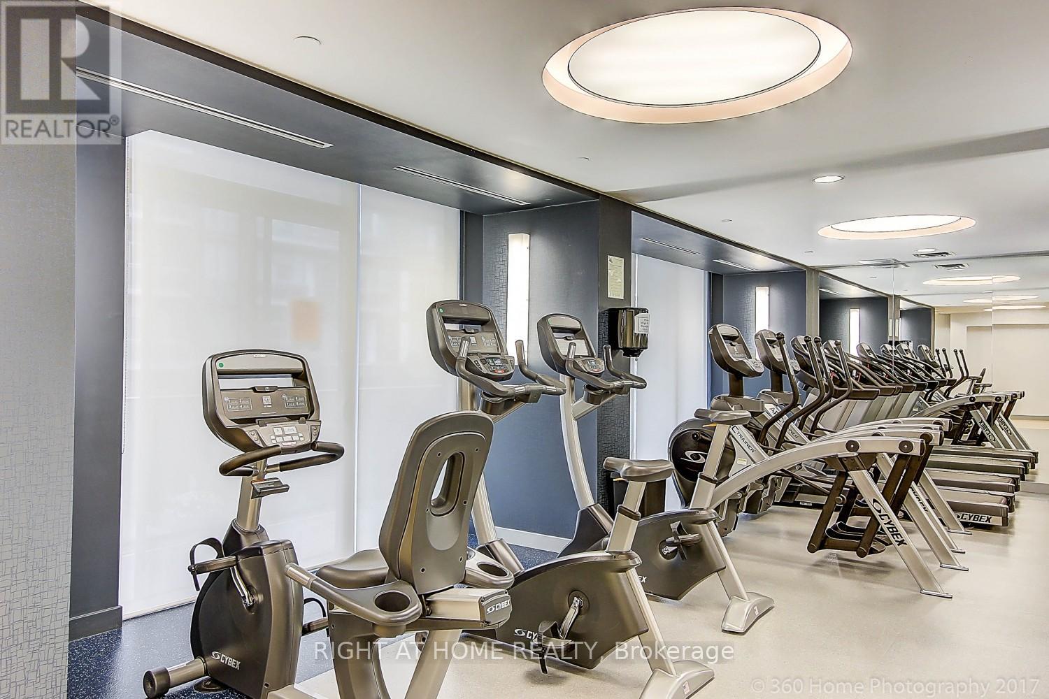 1613 - 105 George Street, Toronto, Ontario  M5A 2N4 - Photo 40 - C12854892