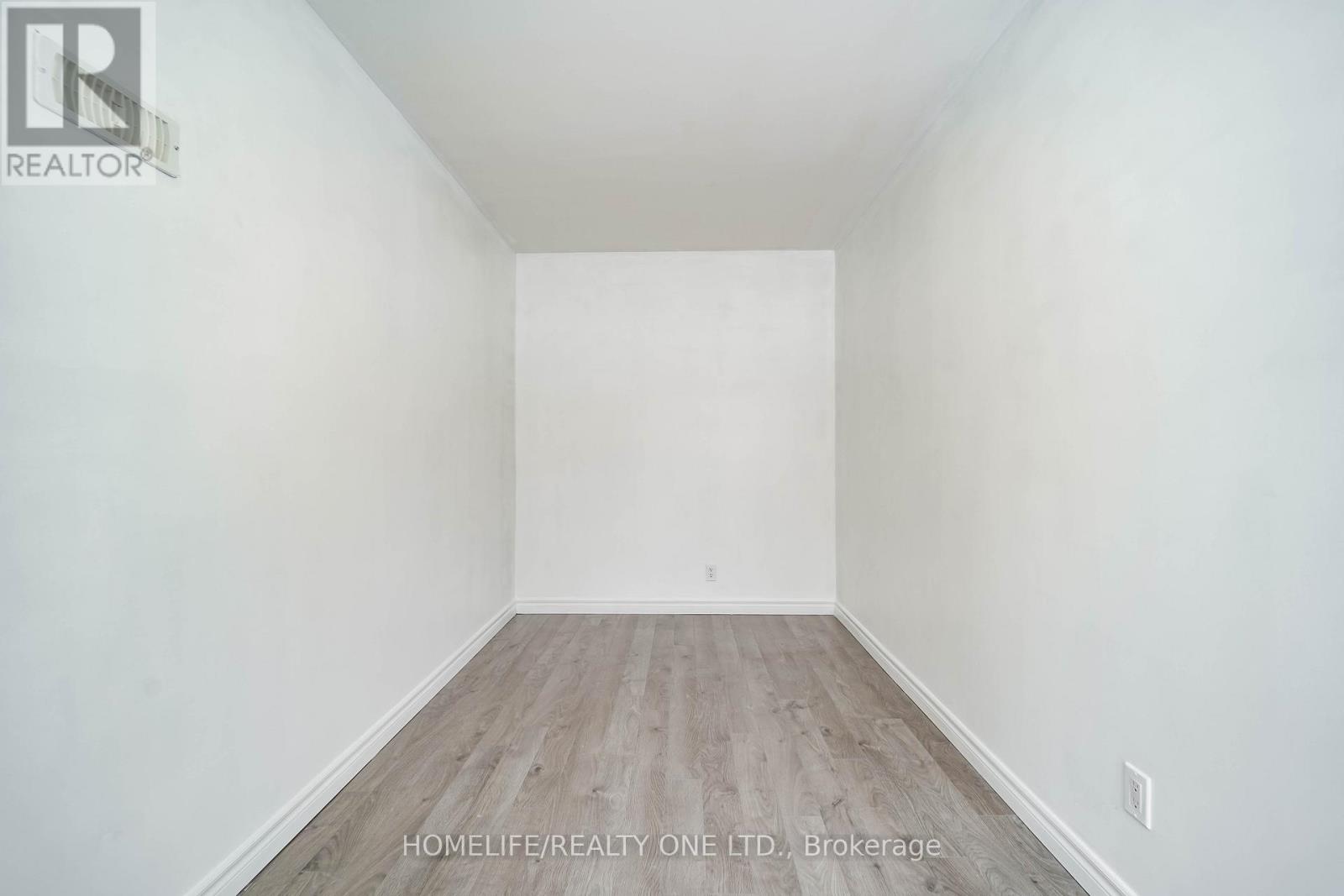 104 Benson Avenue, Toronto, Ontario  M6G 2J1 - Photo 18 - C12854906