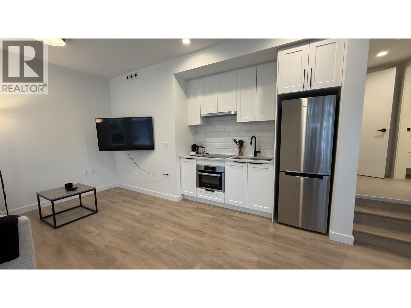 2825 St. George Street, Port Moody, British Columbia  V3H 0L6 - Photo 4 - R3096932