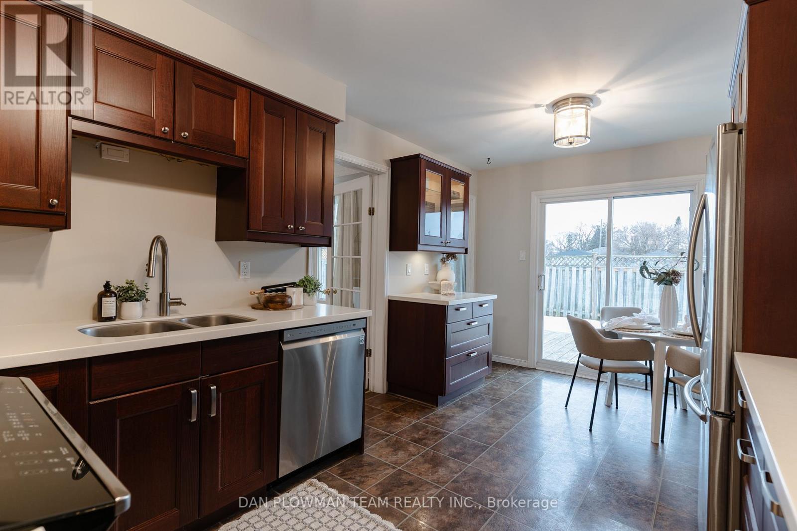 908 White Ash Drive, Whitby, Ontario  L1N 7S8 - Photo 15 - E12854822