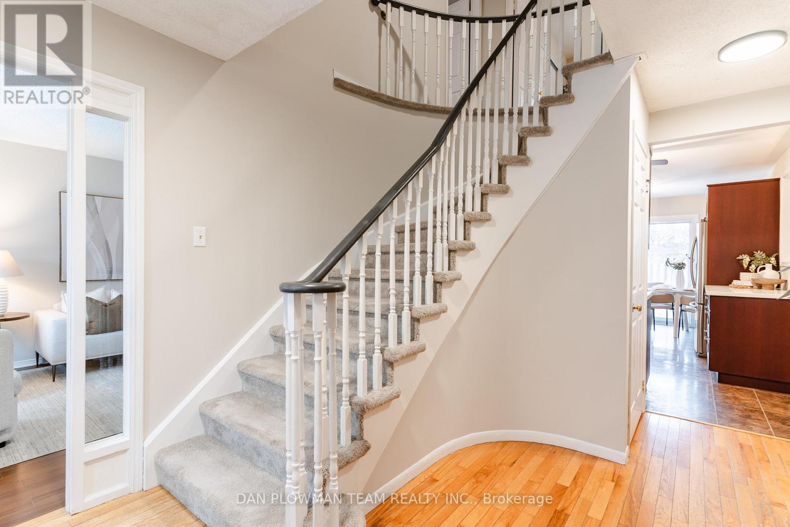 908 White Ash Drive, Whitby, Ontario  L1N 7S8 - Photo 8 - E12854822