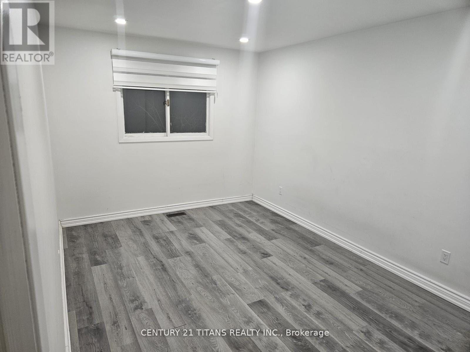 Main Floor - 499 Wilson Road N, Oshawa, Ontario  L1G 6E8 - Photo 9 - E12854858