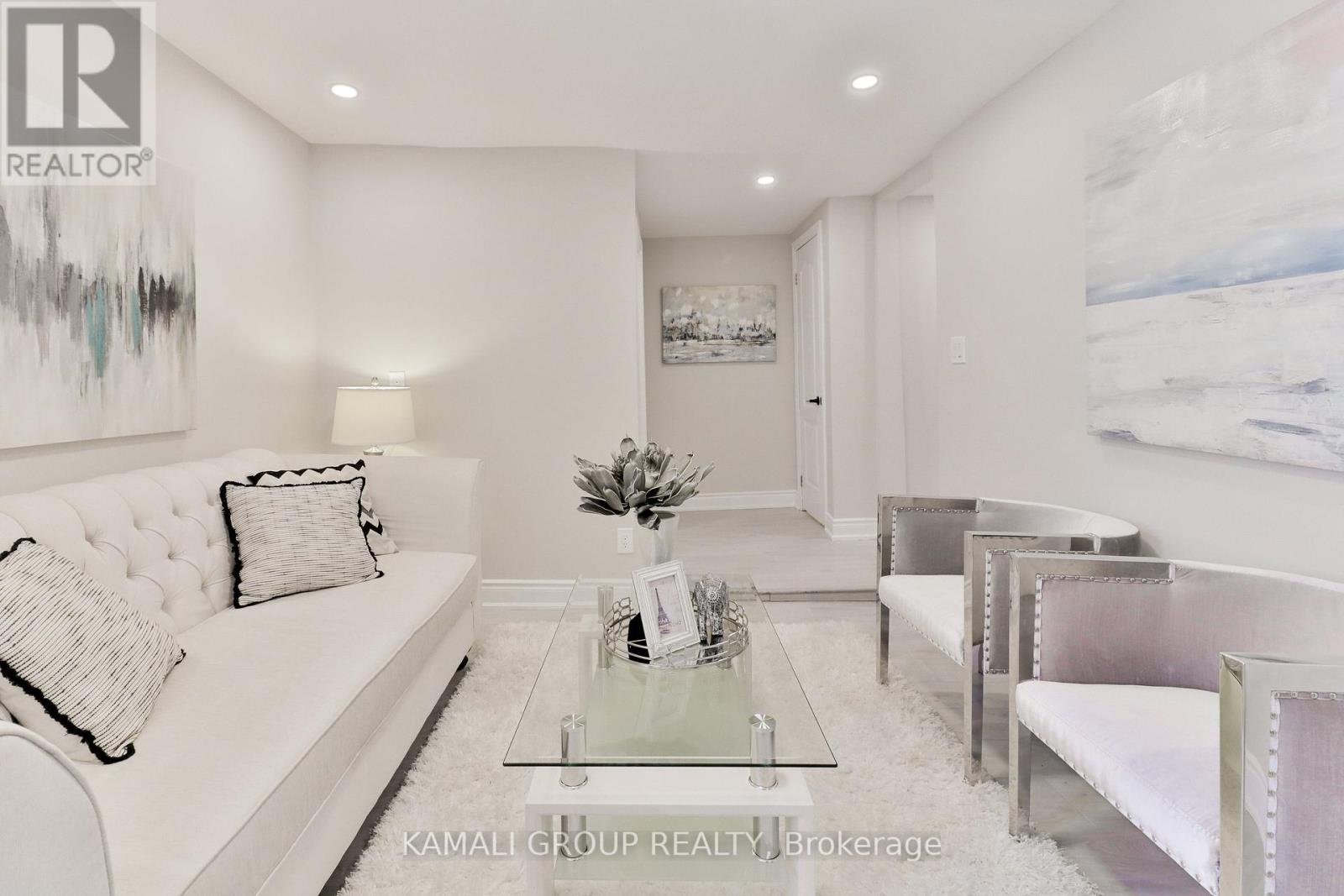 #2 - 93 Mcmillan Drive, Oshawa, Ontario  L1G 3Z7 - Photo 2 - E12854882