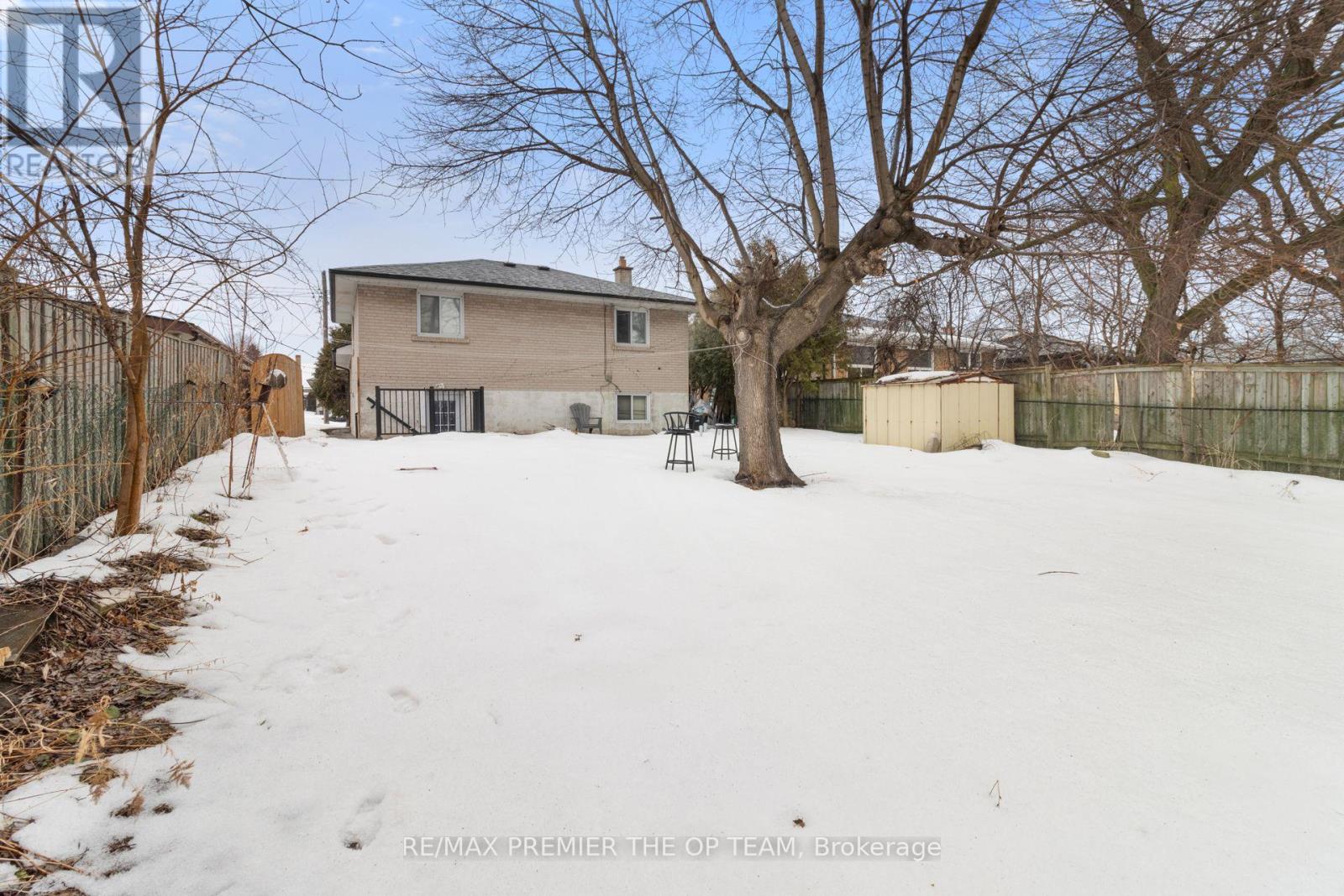 16 Brantwood Drive, Toronto, Ontario  M1H 2G6 - Photo 39 - E12854930