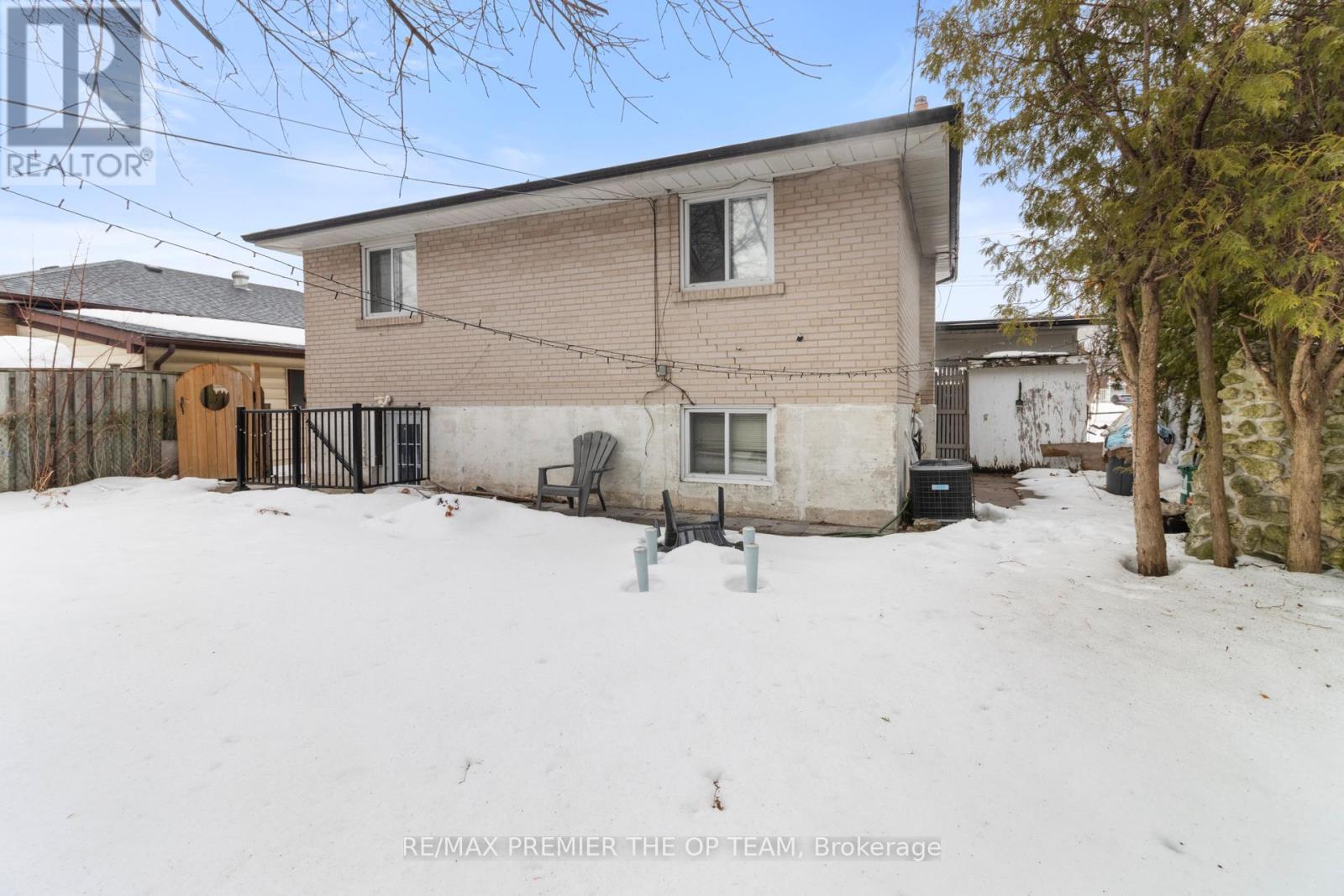 16 Brantwood Drive, Toronto, Ontario  M1H 2G6 - Photo 40 - E12854930