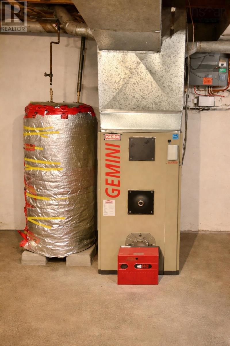 169 Crescent Street, Bridgewater, Nova Scotia  B4V 1L1 - Photo 20 - 202526697