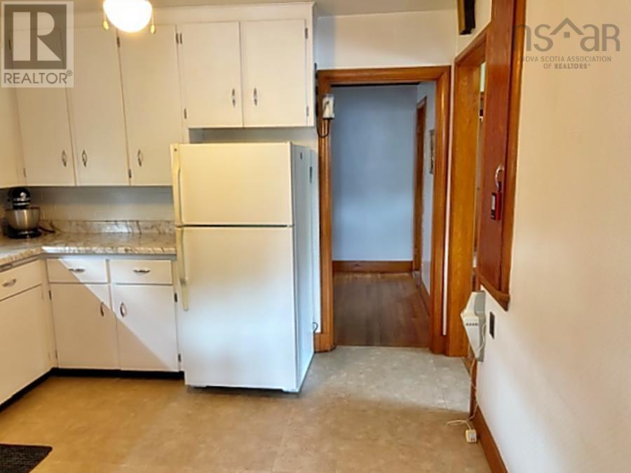 169 Crescent Street, Bridgewater, Nova Scotia  B4V 1L1 - Photo 6 - 202526697