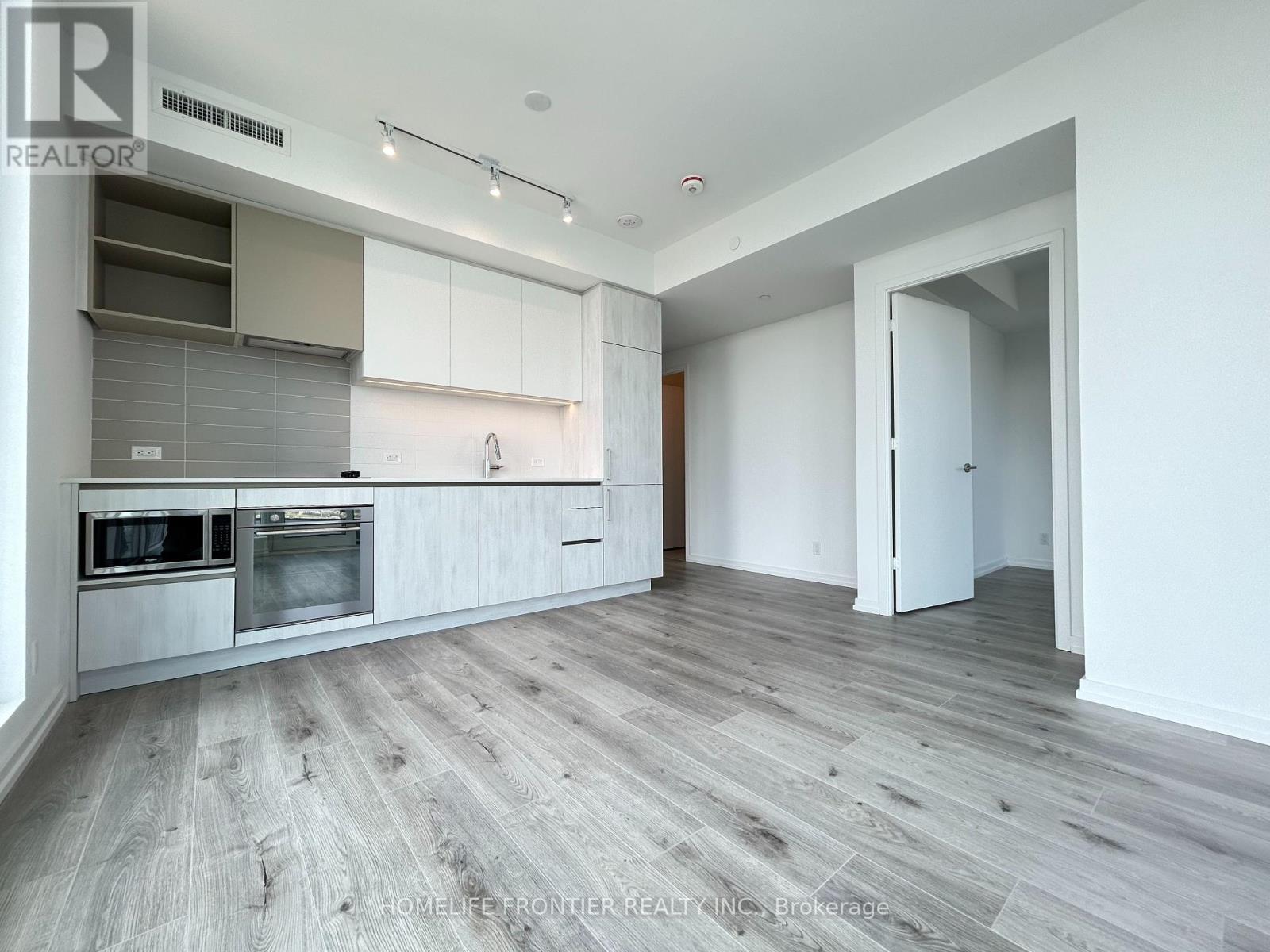 3710 - 1000 Portage Parkway, Vaughan (Concord), Ontario  L4K 0L1 - Photo 10 - N12854870