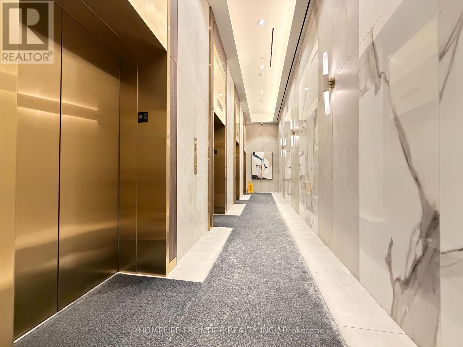 3710 - 1000 Portage Parkway, Vaughan (Concord), Ontario  L4K 0L1 - Photo 6 - N12854870