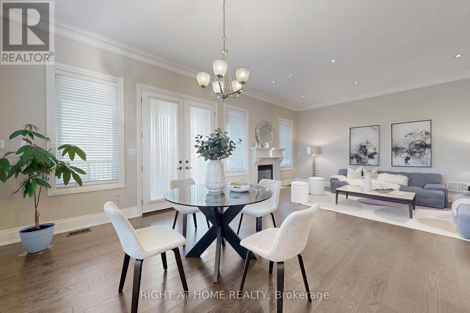 53 Rockwell Road, Richmond Hill (Doncrest), Ontario  L4B 1A9 - Photo 13 - N12854872