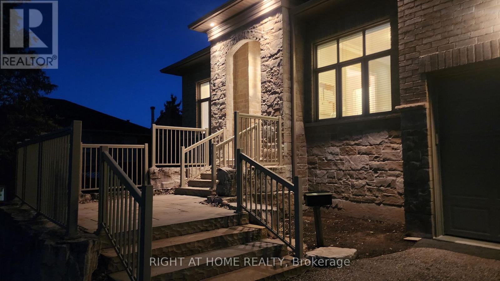 53 Rockwell Road, Richmond Hill (Doncrest), Ontario  L4B 1A9 - Photo 46 - N12854872