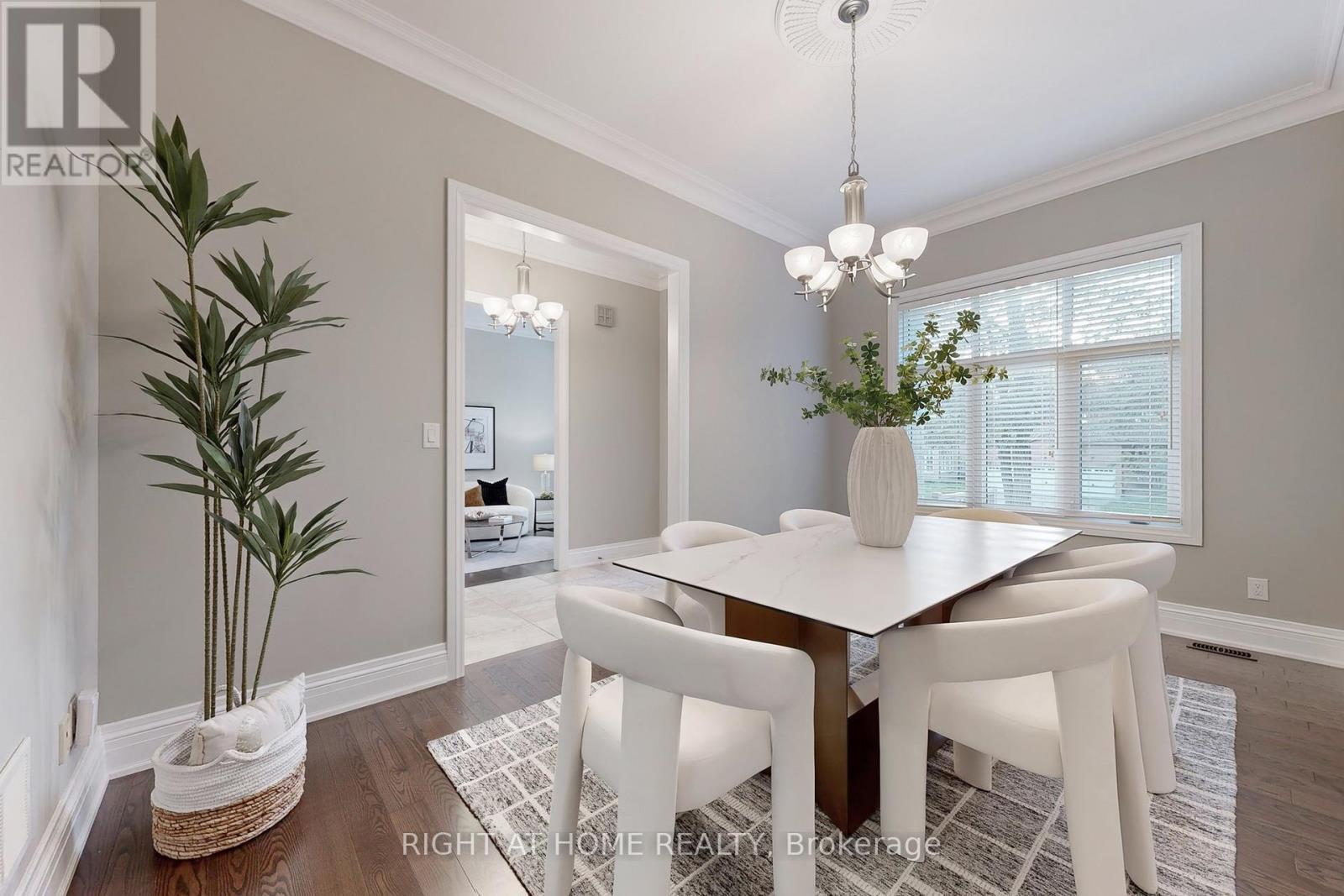 53 Rockwell Road, Richmond Hill (Doncrest), Ontario  L4B 1A9 - Photo 6 - N12854872