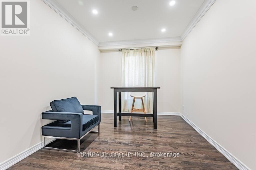 30 Lady Valentina Avenue, Vaughan (Patterson), Ontario  L6A 0E4 - Photo 12 - N12854874