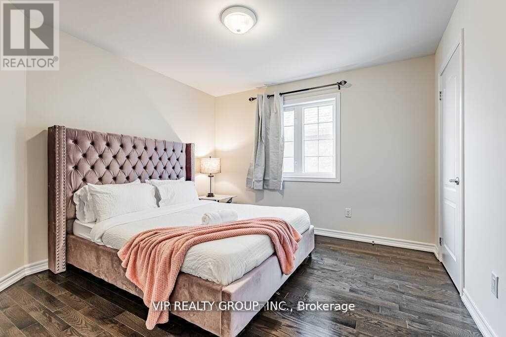 30 Lady Valentina Avenue, Vaughan (Patterson), Ontario  L6A 0E4 - Photo 18 - N12854874