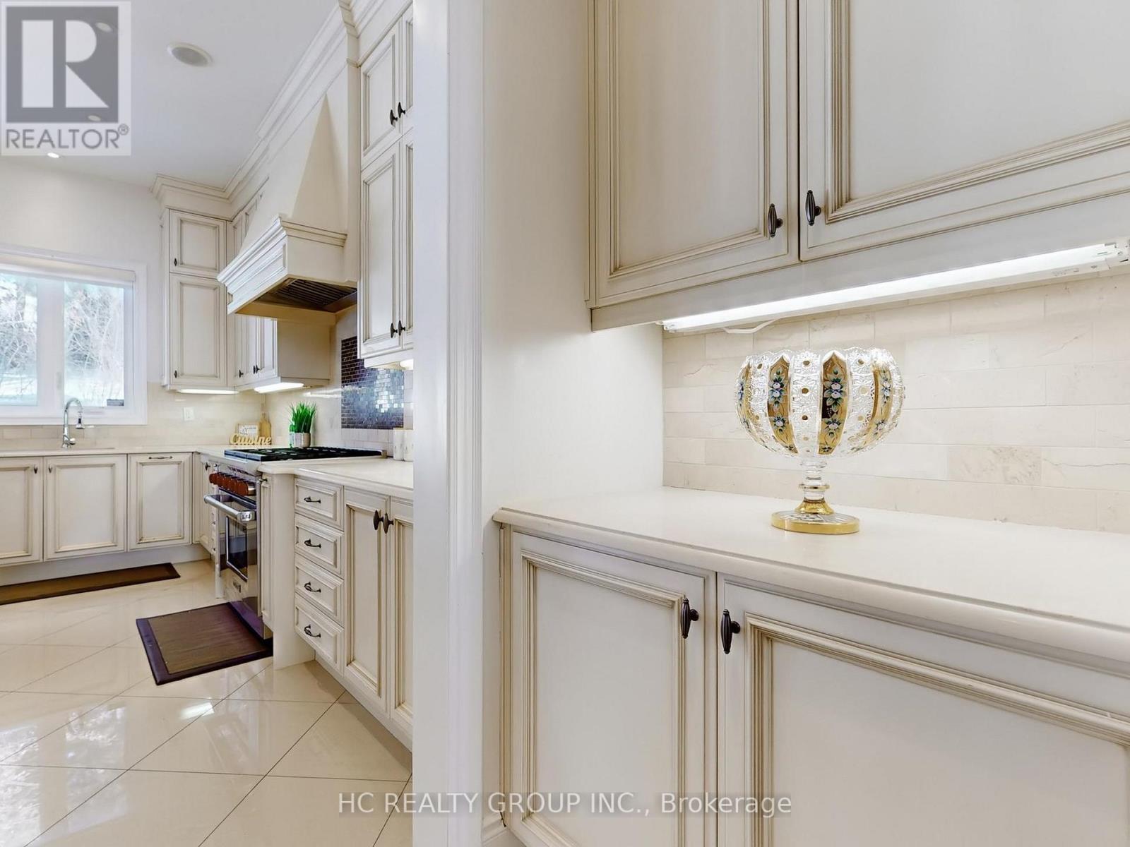 99 Coon's Road, Richmond Hill, Ontario  L4E 2R4 - Photo 12 - N12854900