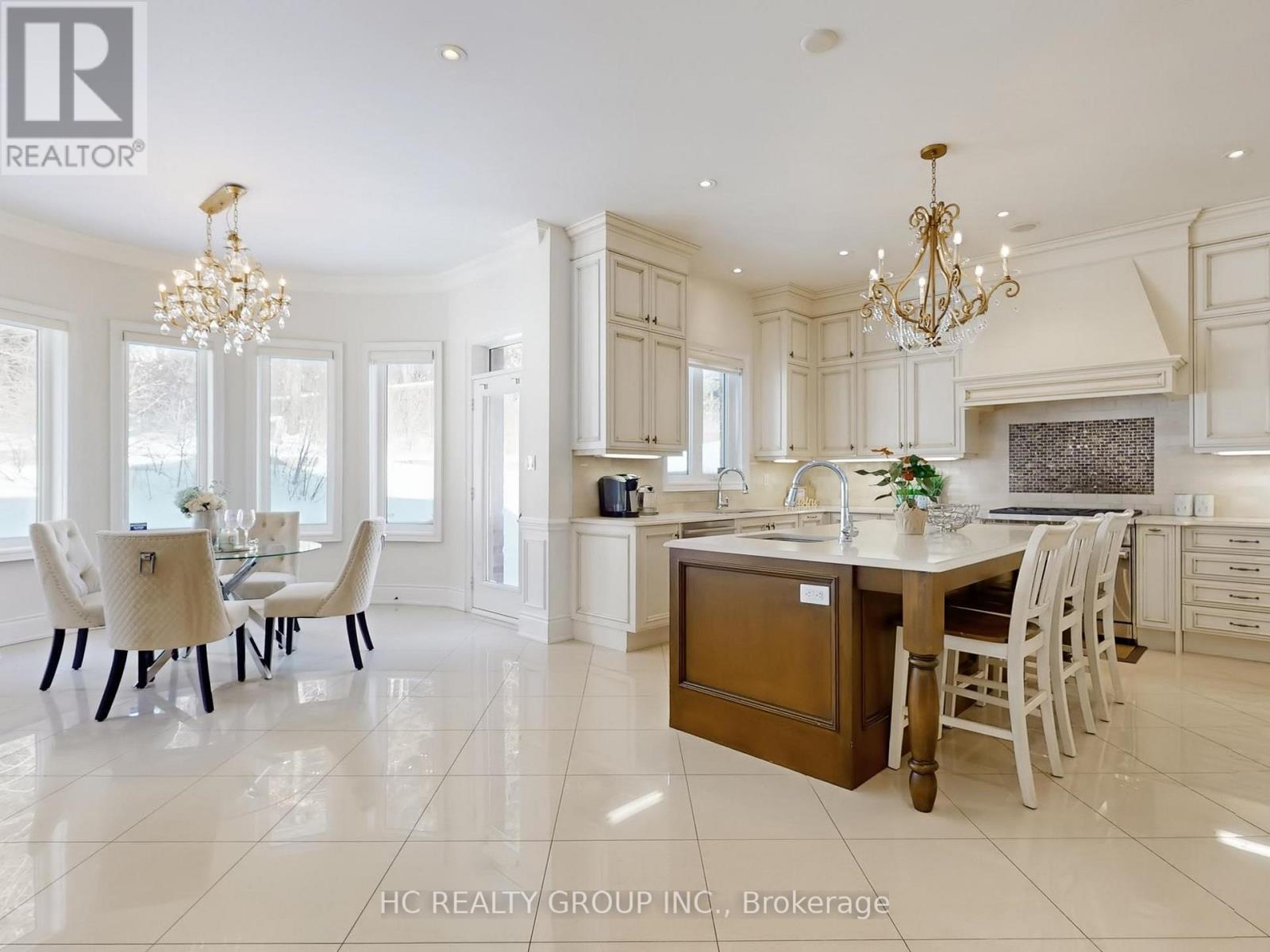 99 Coon's Road, Richmond Hill, Ontario  L4E 2R4 - Photo 9 - N12854900