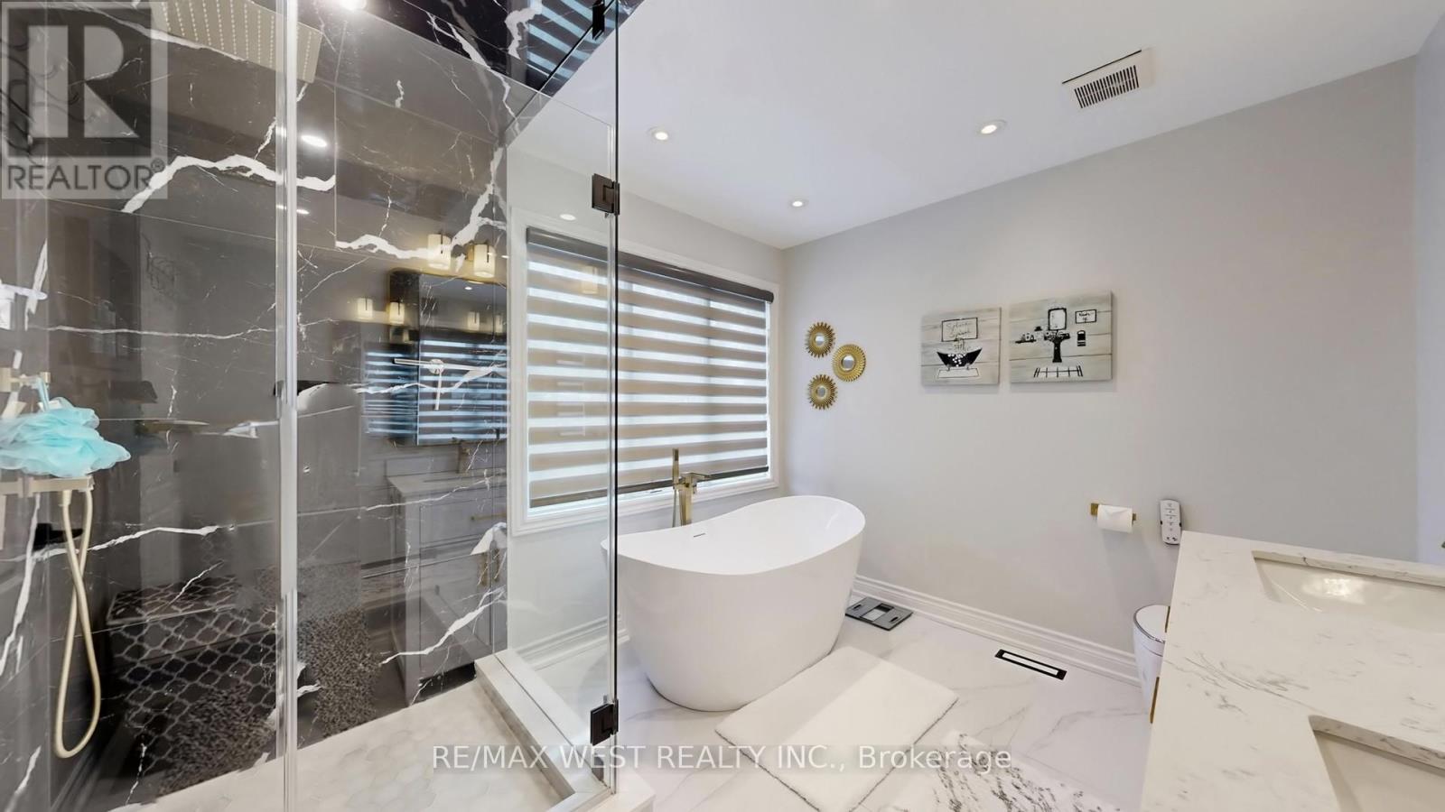 31 Mulholland Drive, Vaughan (Beverley Glen), Ontario  L4J 7T7 - Photo 25 - N12854910