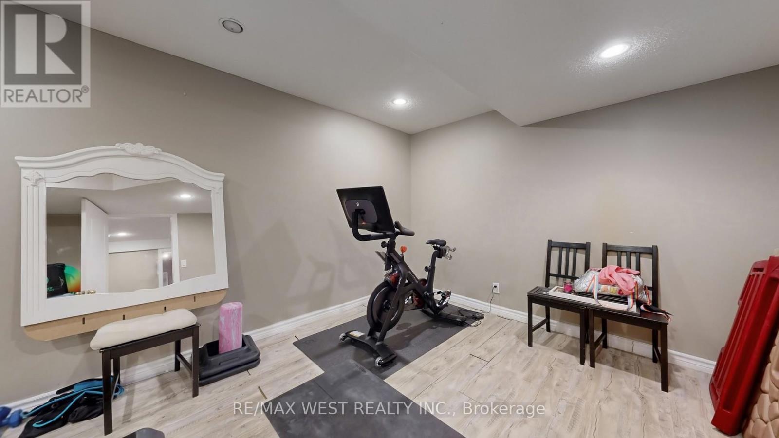 31 Mulholland Drive, Vaughan (Beverley Glen), Ontario  L4J 7T7 - Photo 40 - N12854910