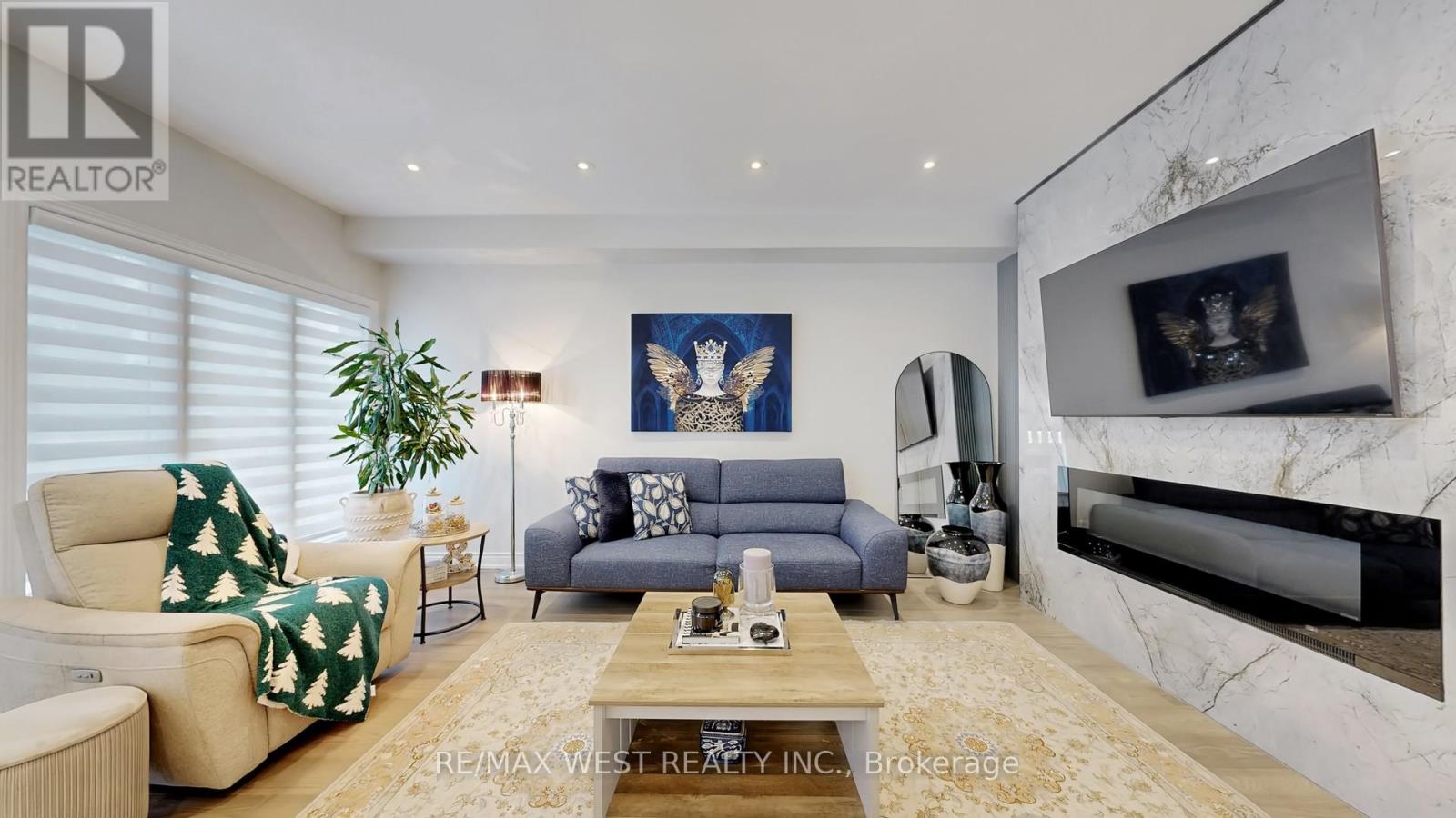 31 Mulholland Drive, Vaughan (Beverley Glen), Ontario  L4J 7T7 - Photo 6 - N12854910