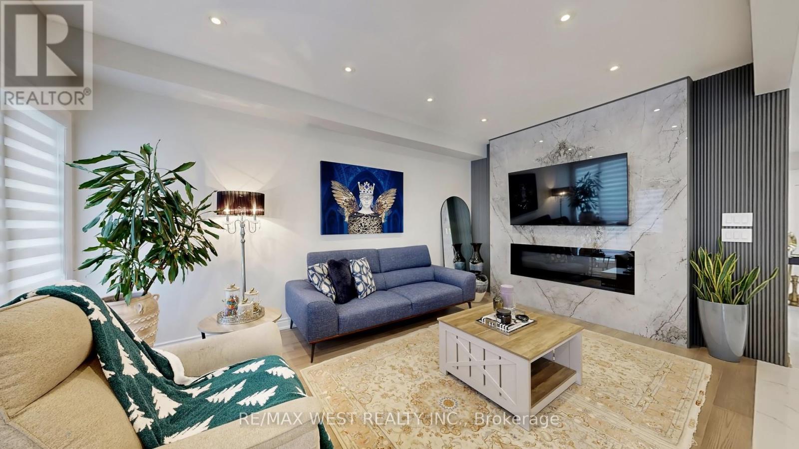 31 Mulholland Drive, Vaughan (Beverley Glen), Ontario  L4J 7T7 - Photo 7 - N12854910