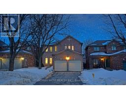 31 MULHOLLAND DRIVE, Vaughan, Ontario