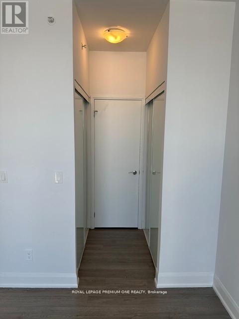 3002 - 2910 Highway 7 Road, Vaughan (Concord), Ontario  L4K 0H8 - Photo 12 - N12854926