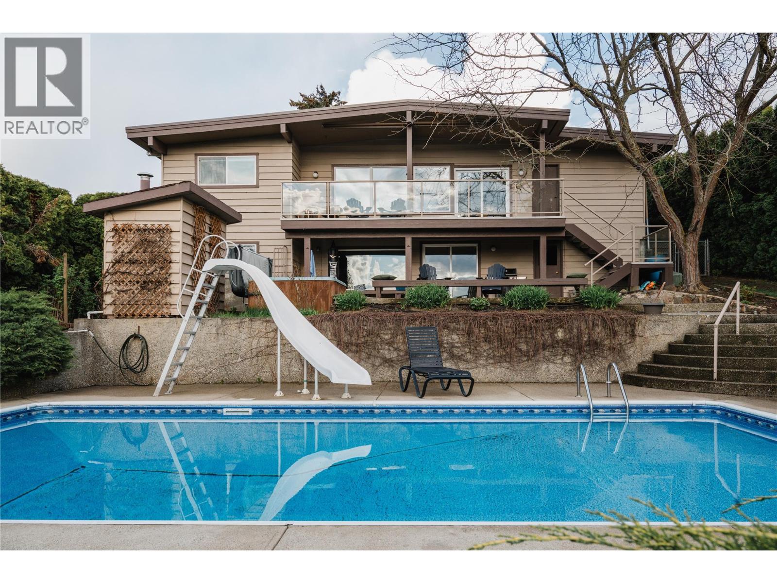 7200 Wyatt Way, Vernon, British Columbia