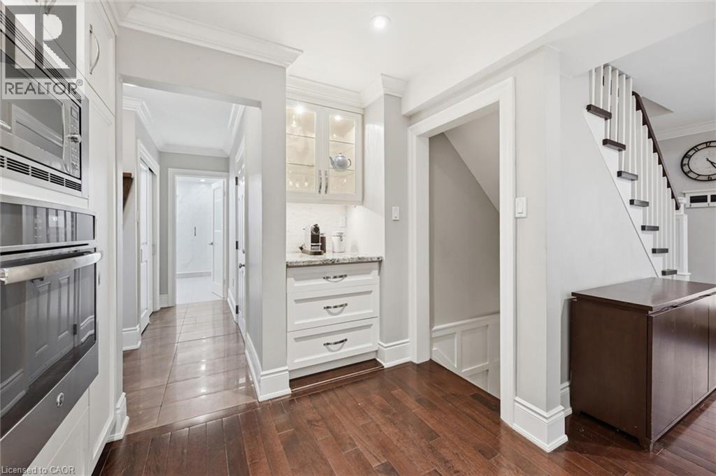 383 Cosburn Crescent, Burlington, Ontario  L7L 2W5 - Photo 17 - 40809043