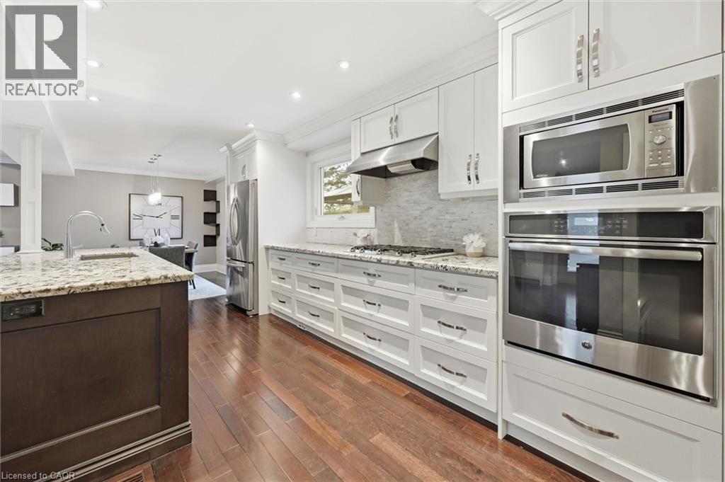 383 Cosburn Crescent, Burlington, Ontario  L7L 2W5 - Photo 15 - 40809043